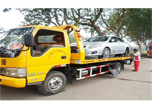 界首附近24小时汽车拖车服务热线